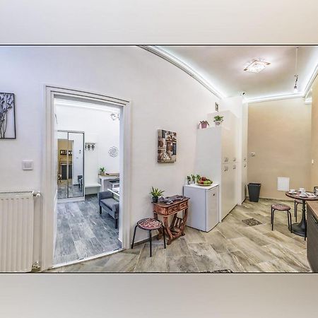 Platanus Guesthouse Будапеща Екстериор снимка